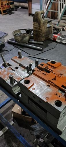 عکس قالبسازی کیان صنعت