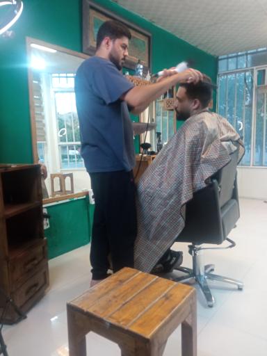 عکس پیرایش مجید