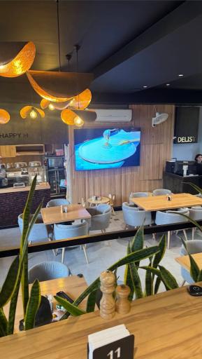 عکس کافه رستوران دلیست