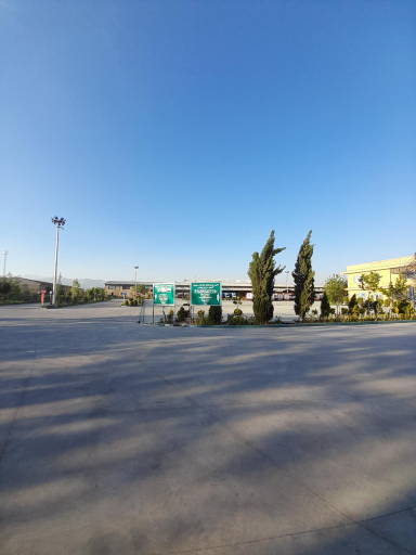 عکس پارکینگ لجستیک شرکت چای گلستان 