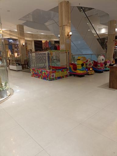 عکس برج تجاری و اداری ایلما