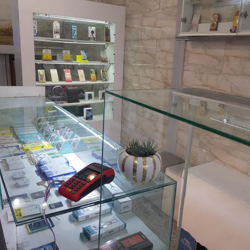 عکس موبایل آیدین