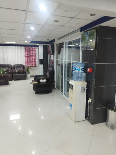 عکس هتل آپارتمان سفیر