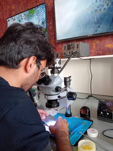 عکس آموزشگاه تعمیرات موبایل آناتل 