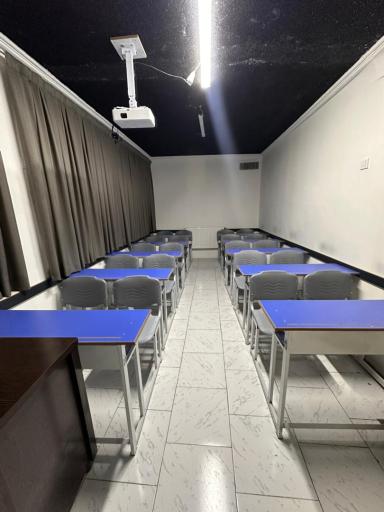 عکس دبیرستان دخترانه دانش نوین