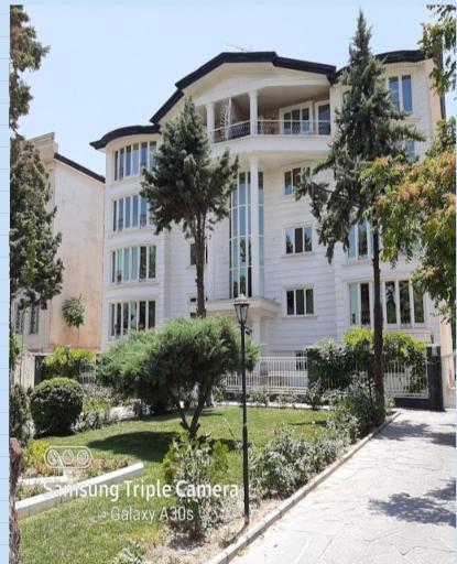 عکس مجتمع سپید