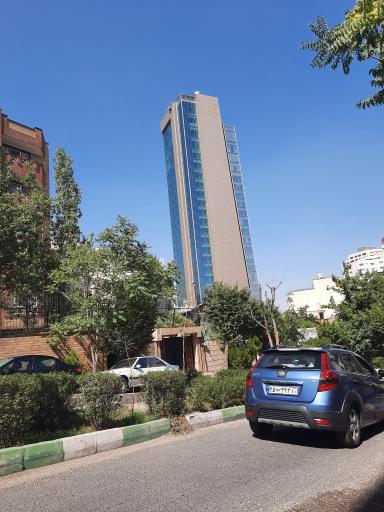 عکس ساختمان بانک ملی ایران