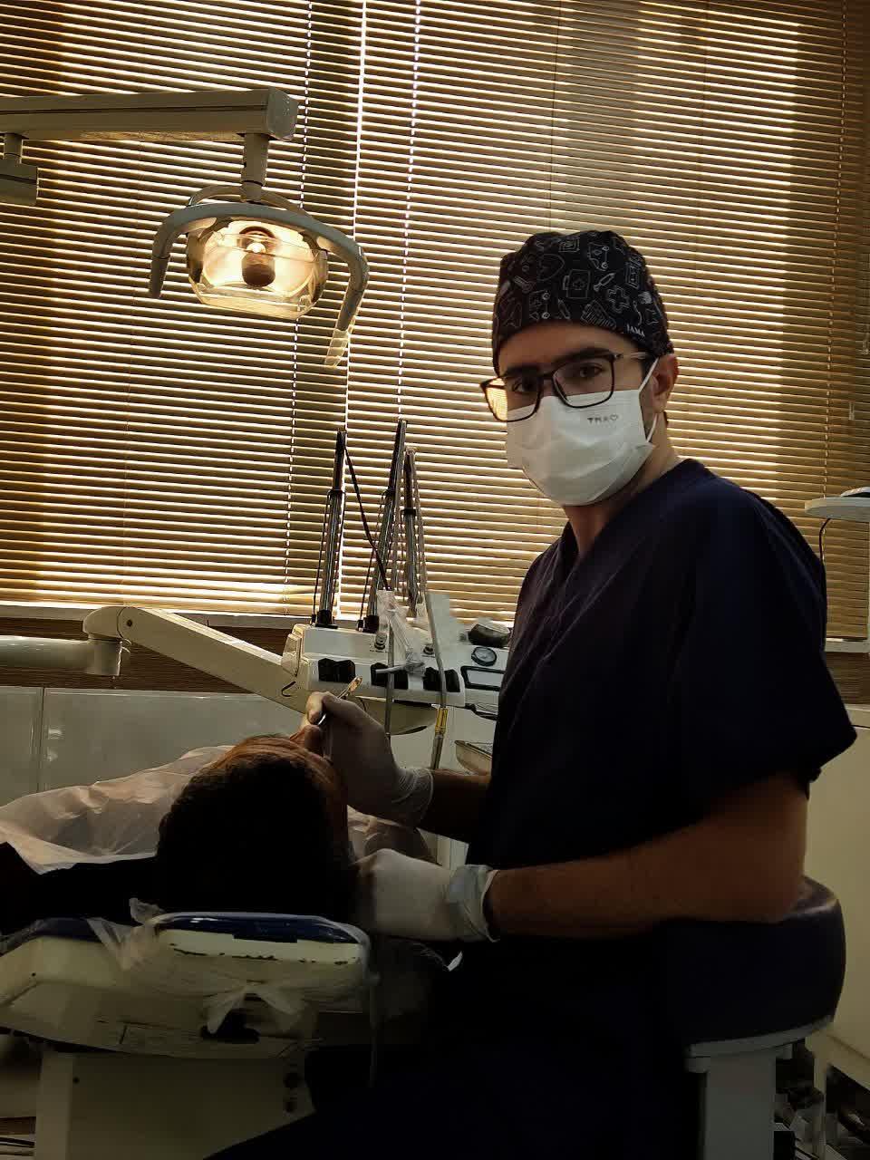 عکس مطب دکتر سیدامیر فرهاد حسینی متخصص دندانپزشکی