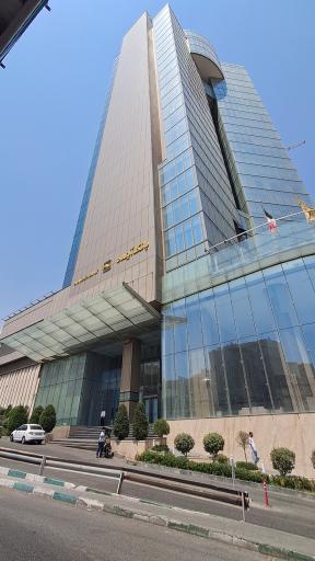 عکس ساختمان بانک ملی ایران