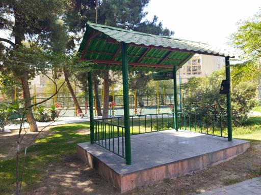 عکس نمازخانه بوستان کاج