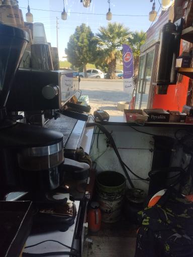 عکس قهوه سرا و سوپرمارکت خیری