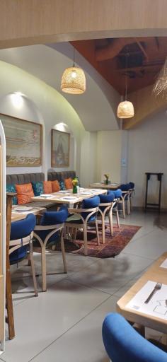 عکس رستوران گیلکی بهزاد