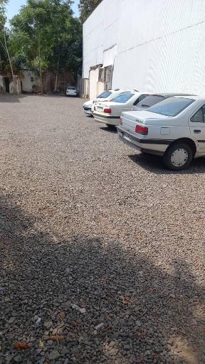 عکس پارکینگ بازار بزرگ