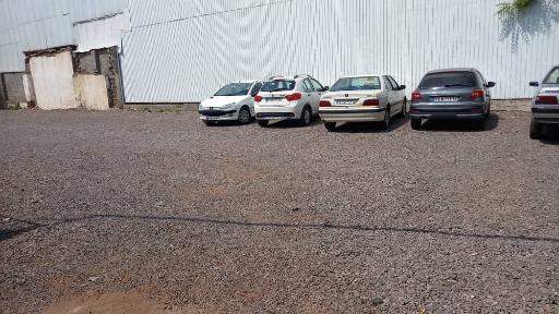 عکس پارکینگ بازار بزرگ