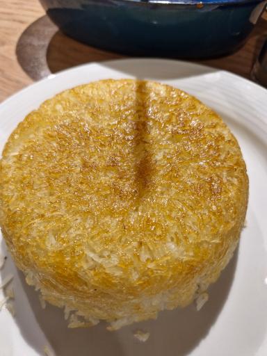 عکس رستوران گیلکی بهزاد