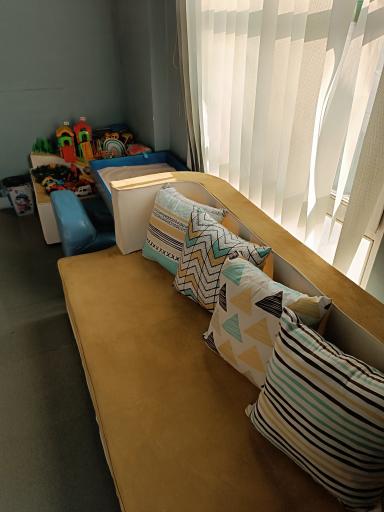 عکس مشاوره و روانشناسی مینا مظاهری 