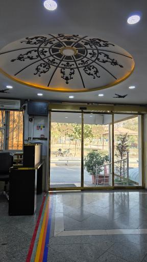 عکس بیمارستان روانپزشکی دلارام سینا