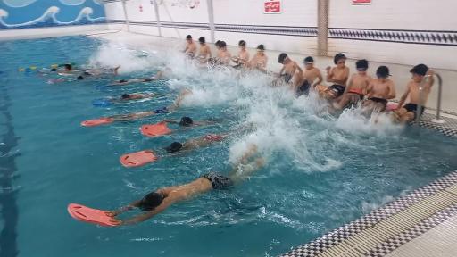 عکس استخر شهدای مشکین دشت