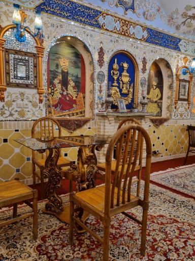 عکس عمارت حاجی اقا