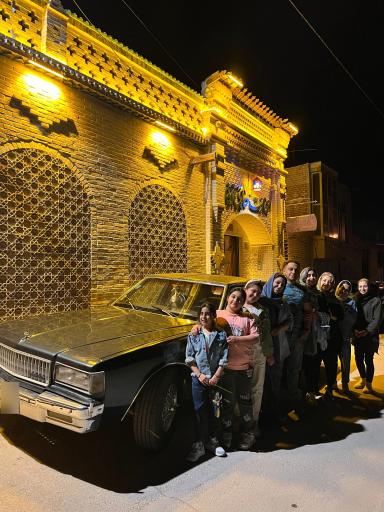 عکس عمارت حاجی اقا