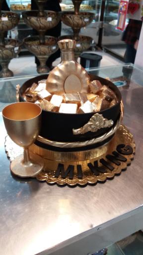 عکس شیرینی سرای زیتون