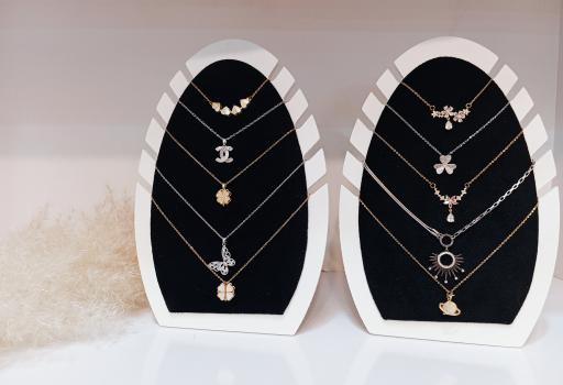 عکس گالری اکسسوری و بدلیجات شهزاد