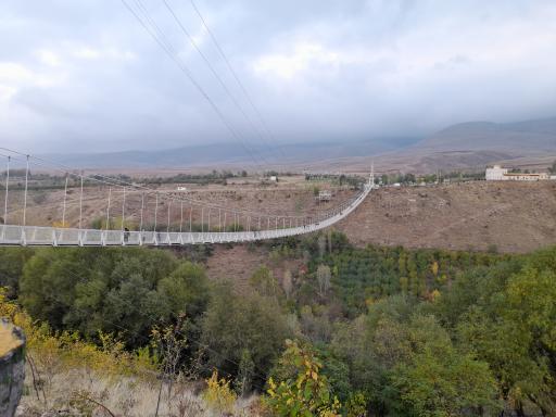 عکس پل معلق نیمه شیشه ای مشگین شهر