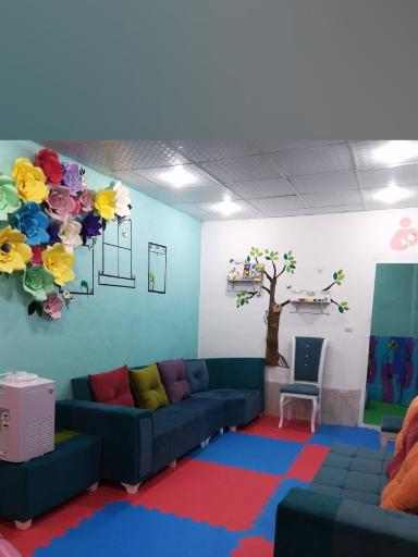 عکس مینی‌ پارک رنگین‌کمان