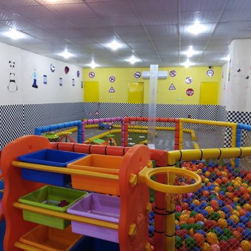 عکس مینی‌ پارک رنگین‌کمان