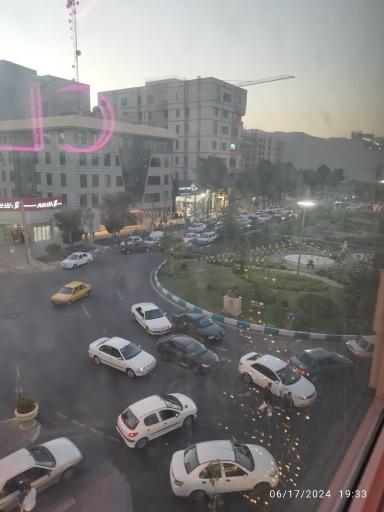 عکس میدان کمال الملک