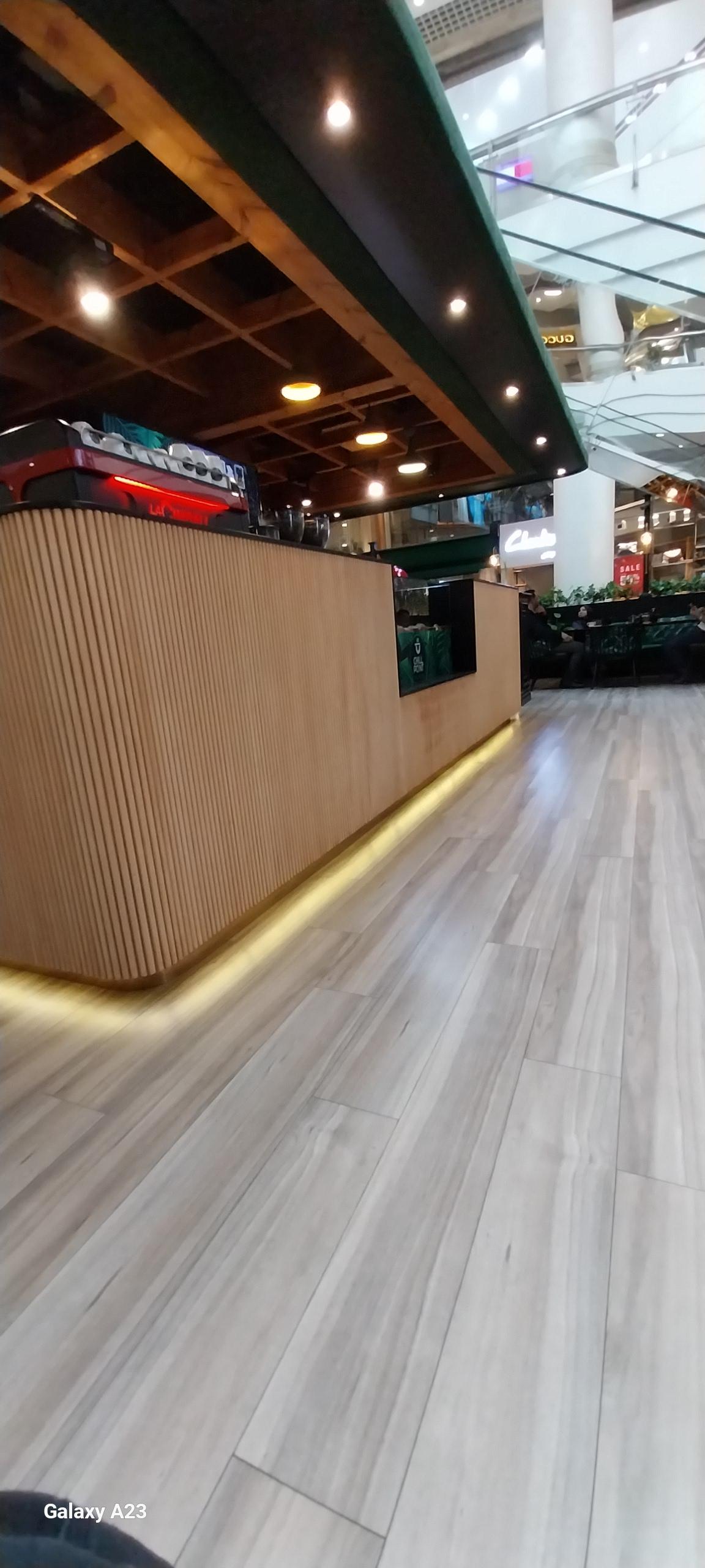 عکس کافه چیل پوینت