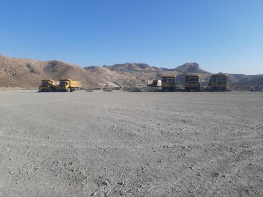 عکس معدن سنگ آهن سنگان خواف