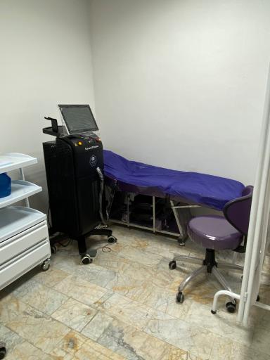 عکس مجتمع پزشکی یاس