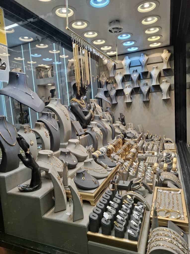 عکس گالری طلای لاوین