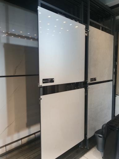 عکس فروشگاه سرامیک مهسرام و ریوان