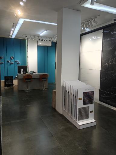 عکس فروشگاه سرامیک مهسرام و ریوان