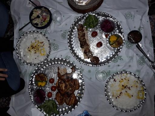 عکس مجموعه باغ و رستوران ارم