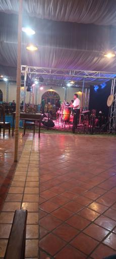 عکس مجموعه باغ و رستوران ارم