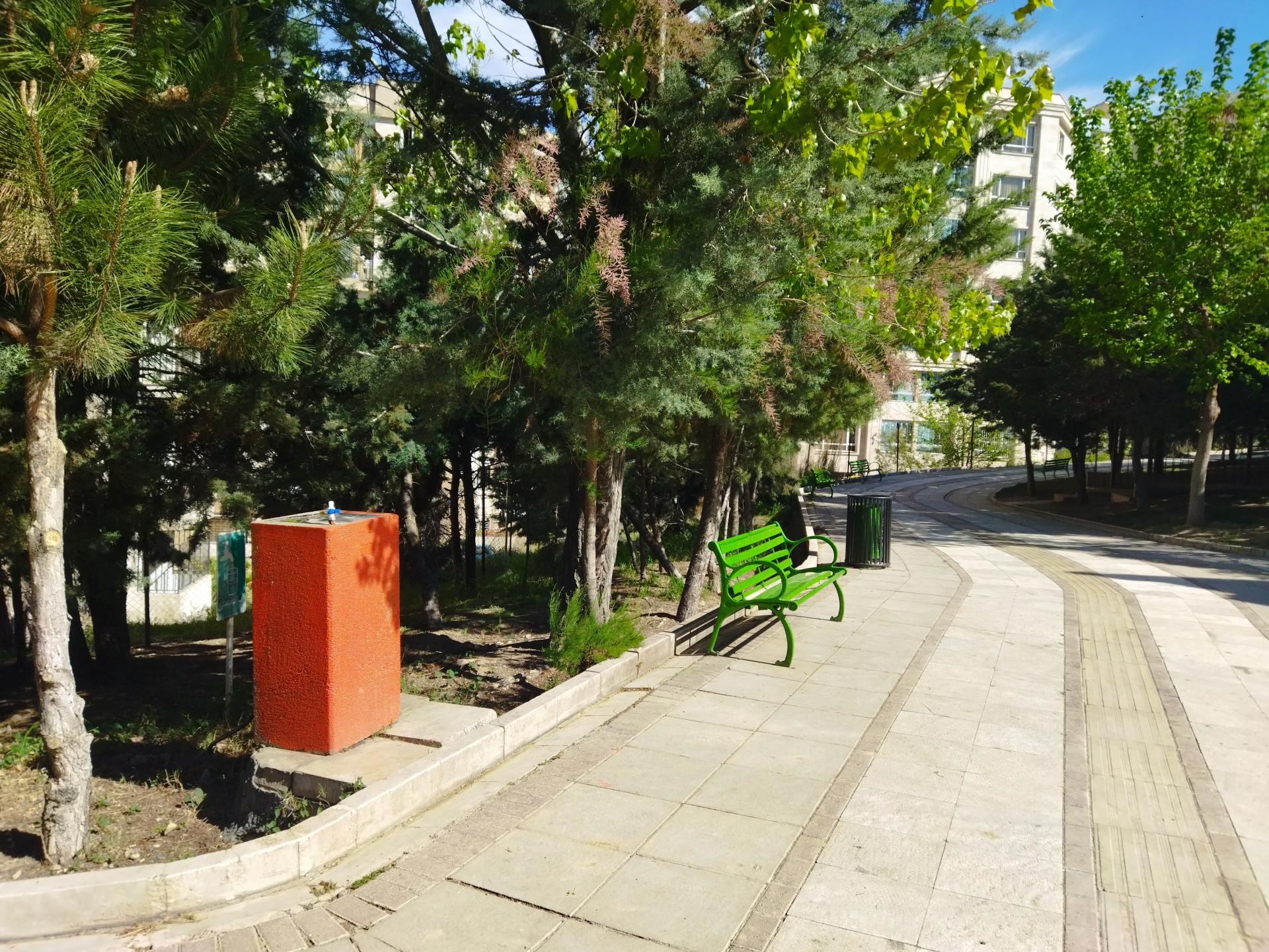 عکس آبخوری بوستان مهرگان