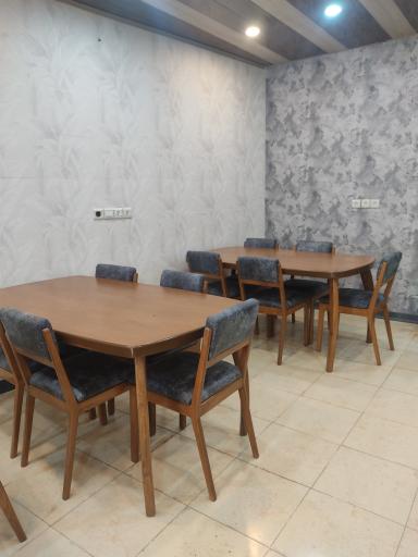 عکس کافه کلاسیک