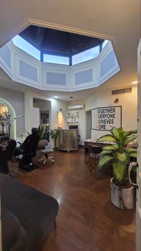 عکس سالن زیبایی پرستو پور منصور 