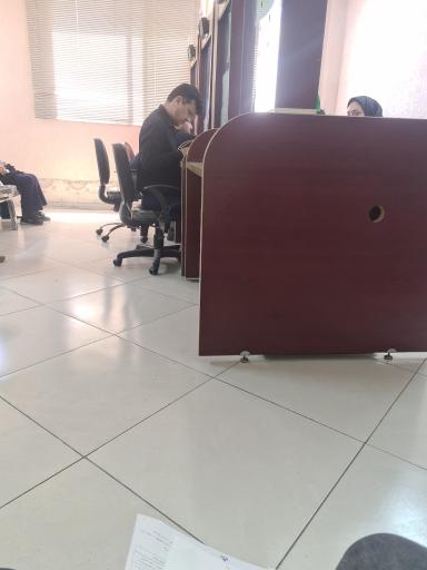 عکس دفتر خدمات الکترونیک قضایی اسپلانیان