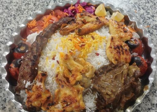 عکس رستوران شقایق