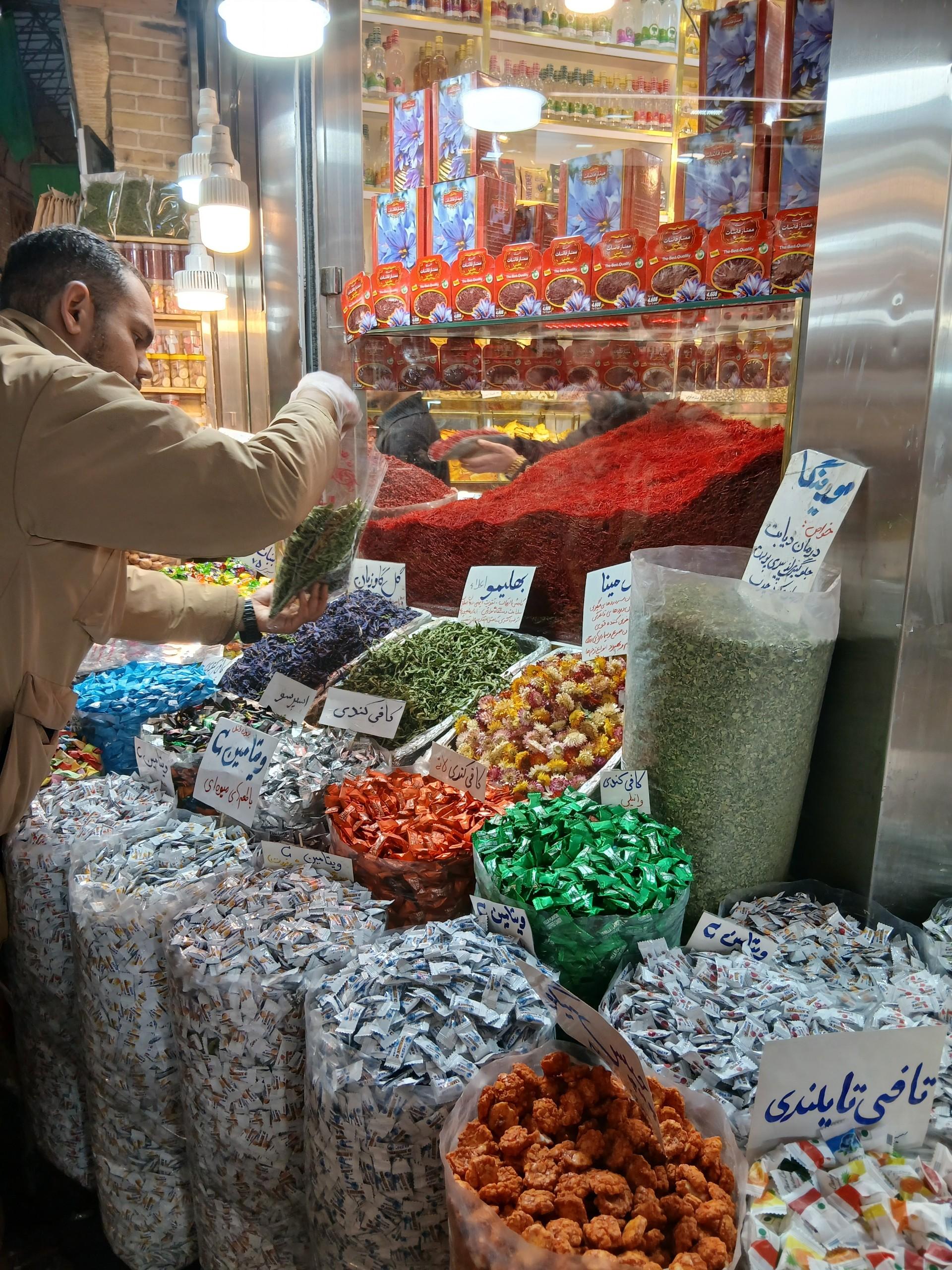 عکس خشکبار ملایر