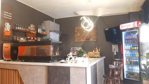 عکس کافه ما باحالا