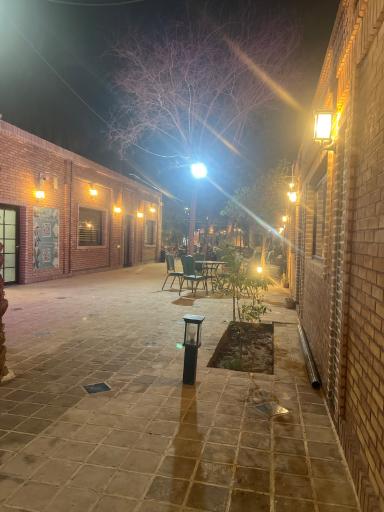 عکس عمارت باغ دالیا