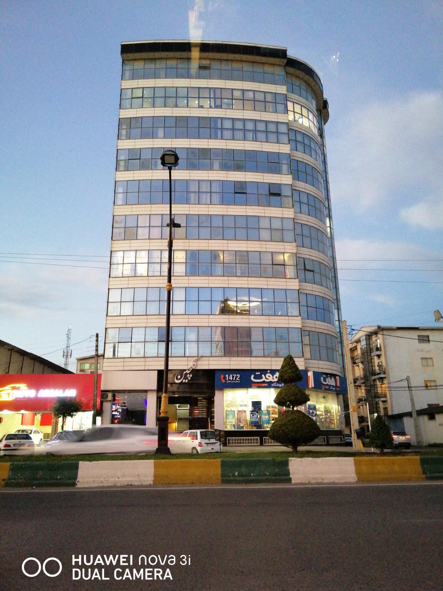 عکس برج گلچین