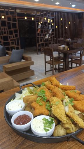 عکس کافه داریوش فولادشهر