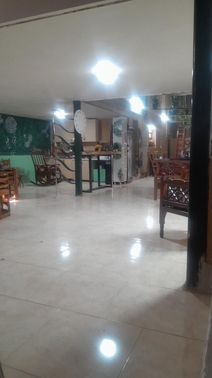 عکس رستوران سنتی آریا