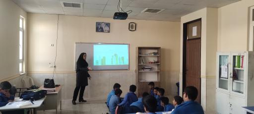 عکس دبستان زنده یاد آمنه اشکنانی پور فرد